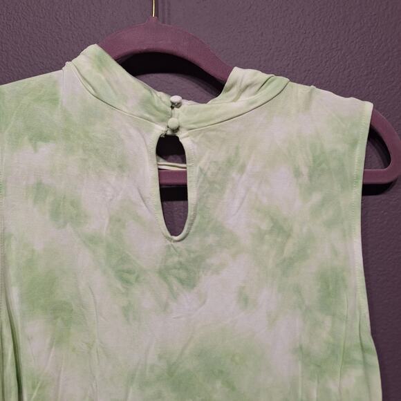 New Torrid Super Soft Knits green tie dye keyhole swing tank 4x - Picture 5 of 6